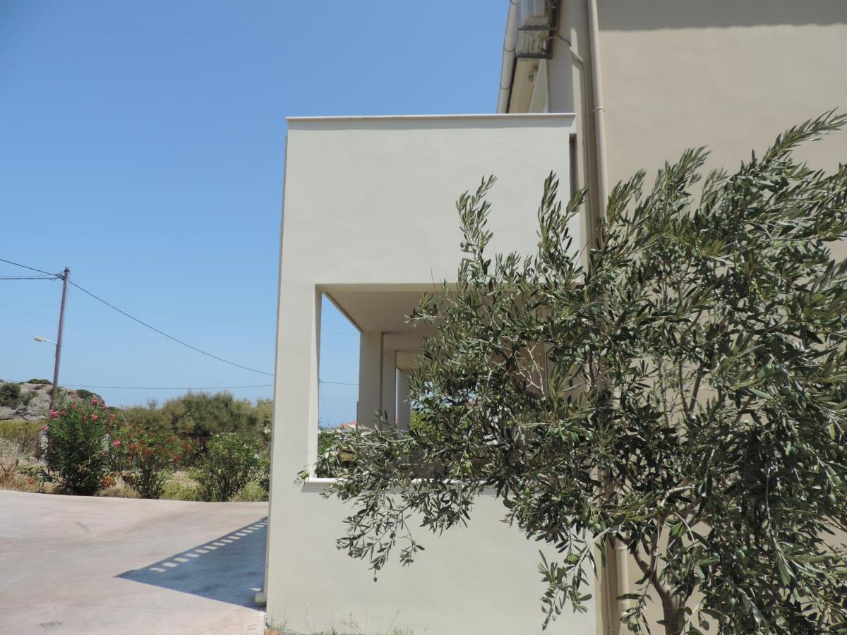 Fotis Apartments Skala Neon Kydonion Экстерьер фото